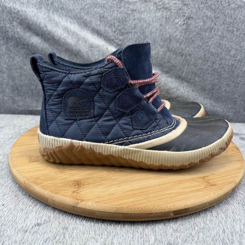 Sorel Boots Womens Size 7 Blue Quilted Waterproof Ankle Winter Snow NL3152-464